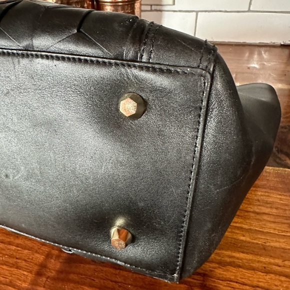 Welden Black Geometric Pattern Leather Tote - Picture 8 of 14